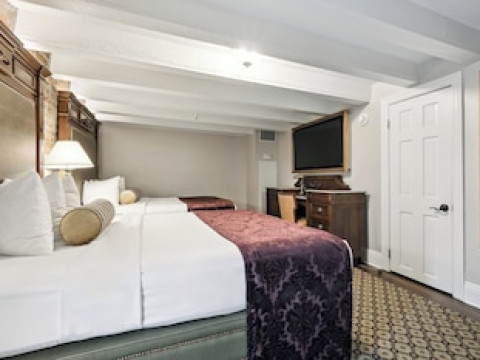 HISTORIC FRENCH MARKET INN