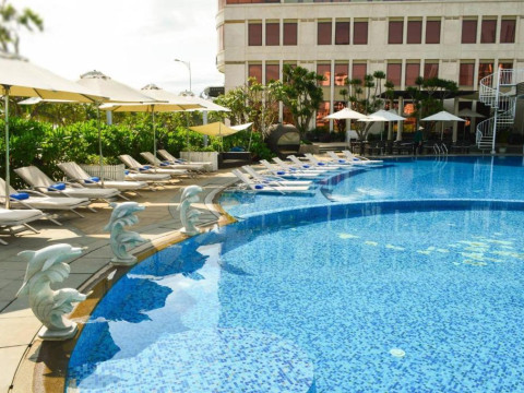 Holiday Beach Hotel Danang