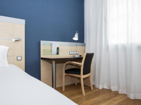 Holiday Inn Express Barcelona City 22