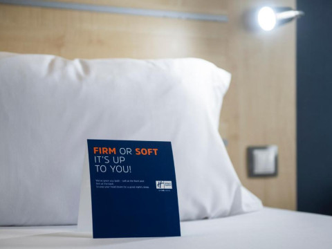 Holiday Inn Express Barcelona City 22