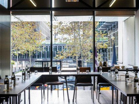 Holiday Inn Express Barcelona City 22