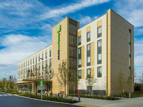 Holiday Inn Express Bristol-North