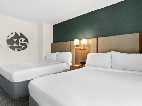 Holiday Inn Manhattan 6th Ave - Chelsea, an IHG Hotel