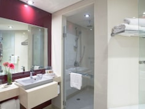 HOLIDAY INN MUSCAT AL SEEB