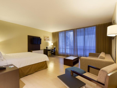 Holiday Inn Panama Distrito Financiero