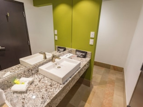 HOLIDAY INN QUERETARO ZONA KRYSTAL