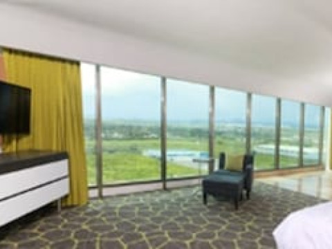 HOLIDAY INN QUERETARO ZONA KRYSTAL