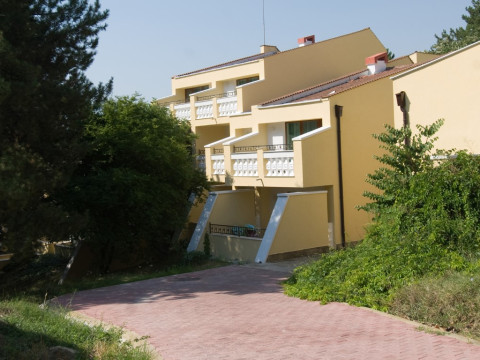 Holiday Village