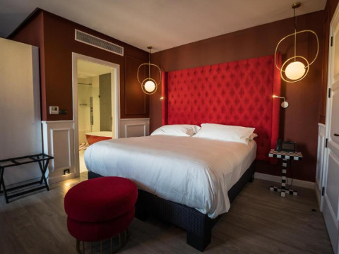 Holm Boutique and Spa