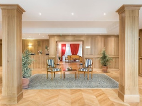 HOME MEDICIS LES PETITES ROCHES