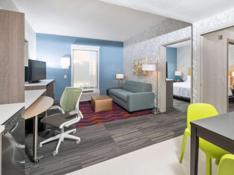 Home2 Suites By Hilton Newark Airport