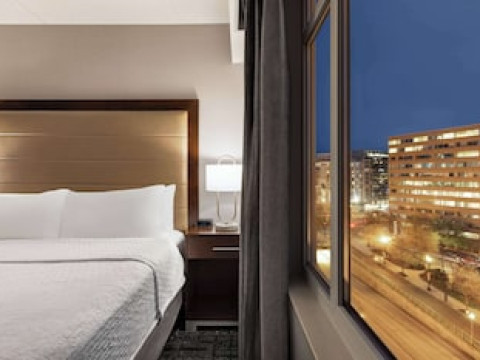 HOMEWOOD SUITES BY HILTON WASHINGTON, D.C. DOWNTOWN