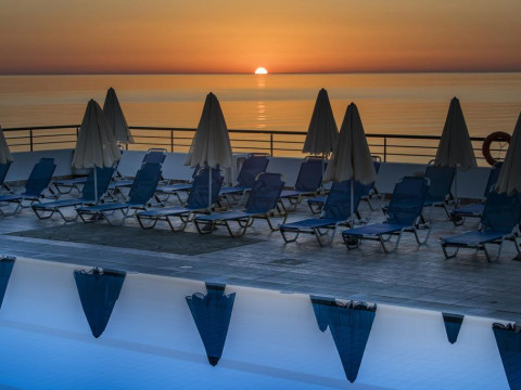Horizon Beach