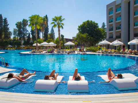 HORUS PARADISE LUXURY RESORT