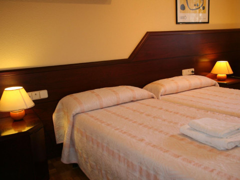 Hostal Acella