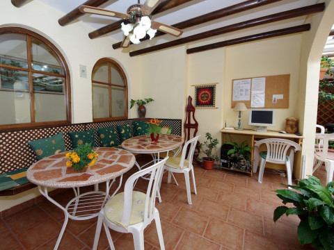 HOSTAL AZAHARA