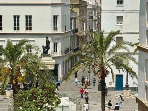 HOSTAL BAHIA