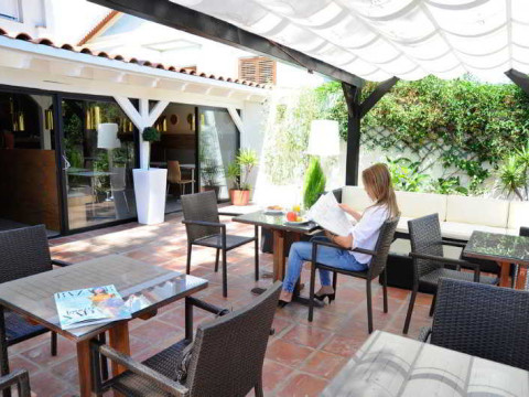 Hostal Domus