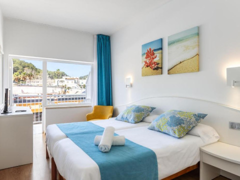 Hostal Neptuno Paguera