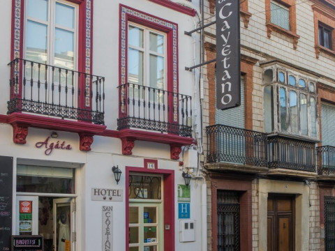 Hostal San Cayetano