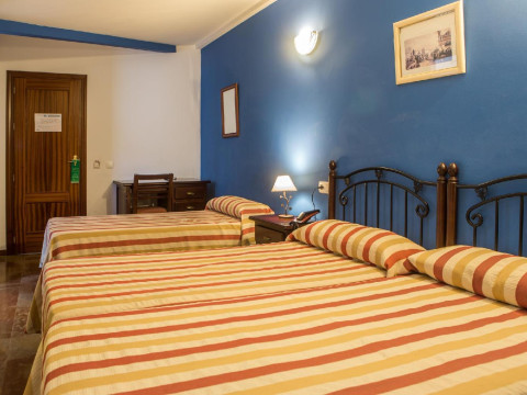 Hostal San Cayetano