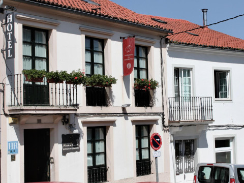 Hostal San Clemente by Pousadas de Compostela
