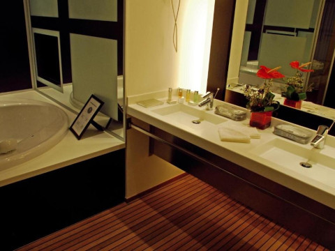Novotel