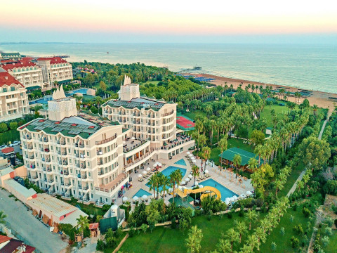 Royal Atlantis Beach 
