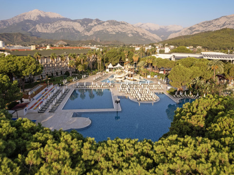 Dobedan World Palace Kemer
