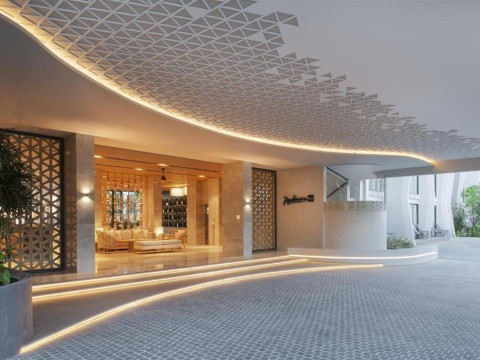 Radisson Blu Resort, Phuket Mai Khao Beach