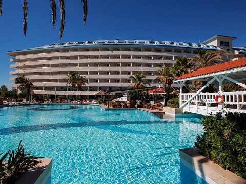 Crystal Admiral Resort Suits and Spa