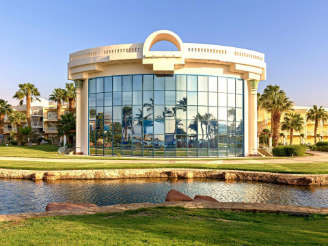 Palm Royale Soma Bay