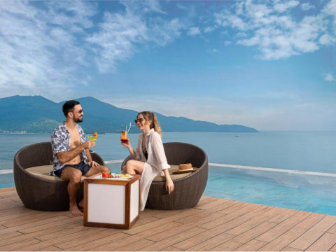 Hotel A La Carte Danang Beach