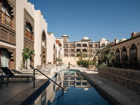 Al Kasr Sahl Hasheesh
