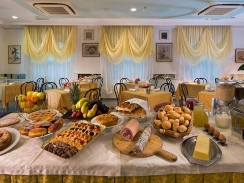 Hotel Ada