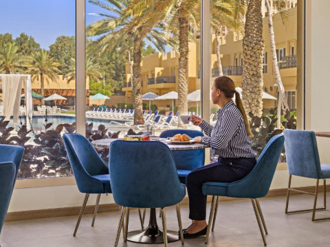 Hotel Al Hamra Village