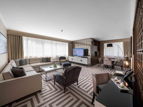 Hotel Al Maha Arjaan by Rotana