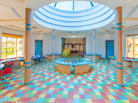 ALBATROS BEACH RESORT