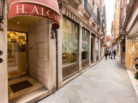 Hotel Alcyone