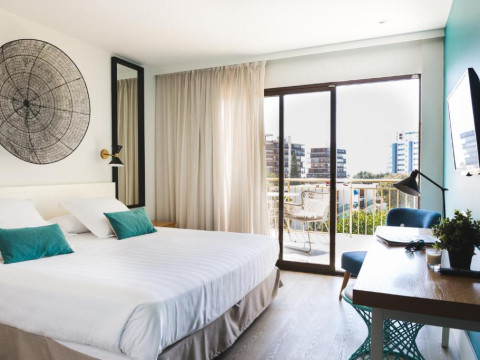 Hotel Almirante
