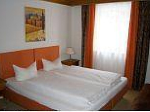 Hotel Alpenhof und Nebenhaus