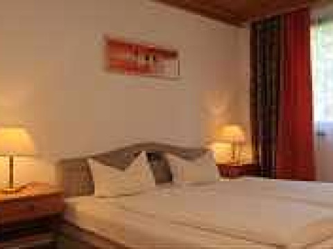 Hotel Alpenhof und Nebenhaus