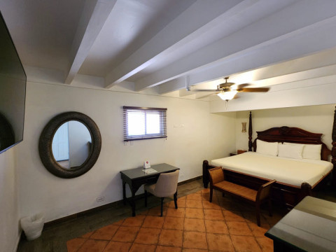Hotel Altamont West