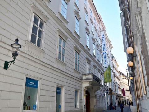 Hotel Ambassador