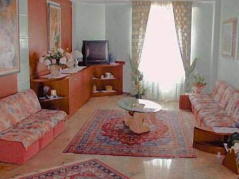 AMERICAN HOTEL