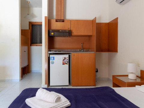 Athina Apartments