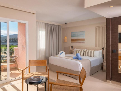 Aqua Hotel Montagut