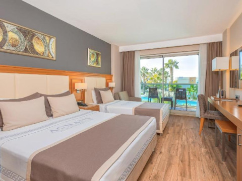 Hotel Aquasis Deluxe Resort & Spa