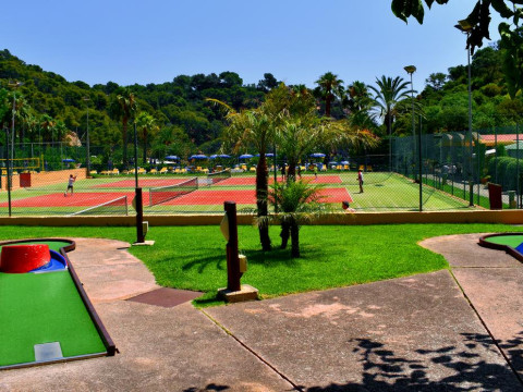 Hotel Arenas Resort Giverola