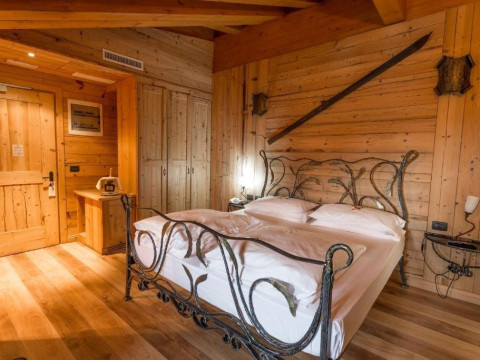 Hotel Arisch